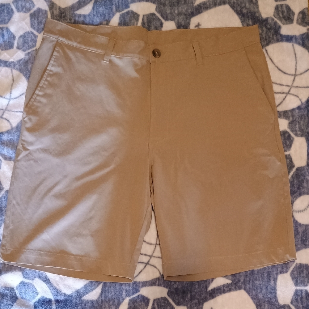 Men's Tan Shorts